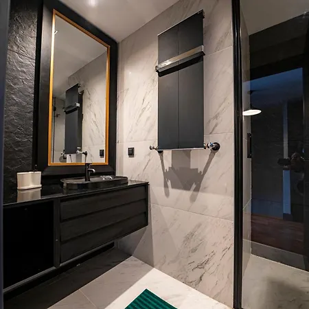 Beyoglu Benesta Residence, 2 Bedroom Duplex No-229 Istanbul