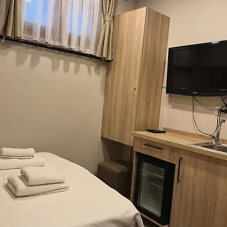 La Perla Hotel 3*