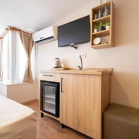 La Perla Hotel
