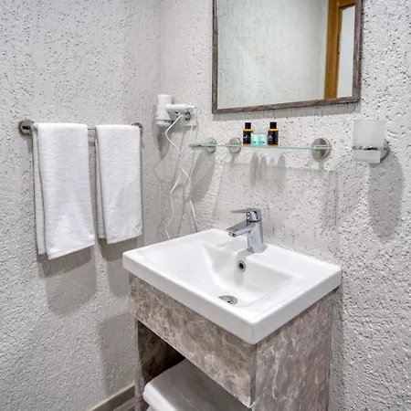 Stayhub 3*
