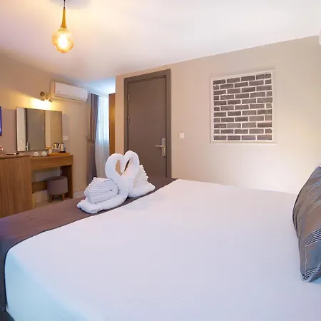 La Vida Old 2* Istanbul