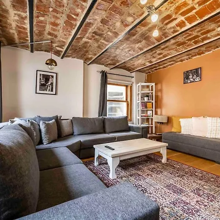 Apartment Terrace With Tower View Istanbul