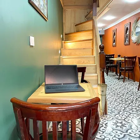 Apartment Perahomes View Wooden Flat