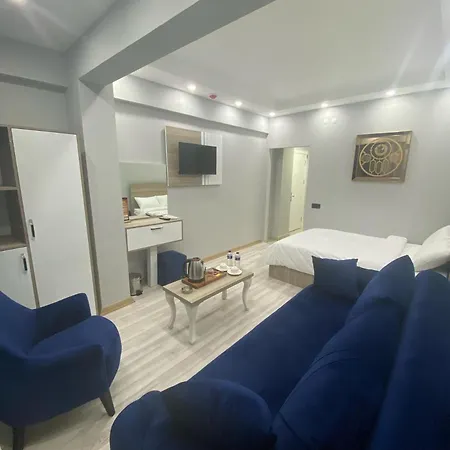 Elit Royal Hotel *