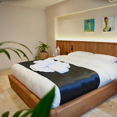 Aparthotel Khalkedon *