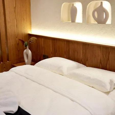 Aparthotel Khalkedon