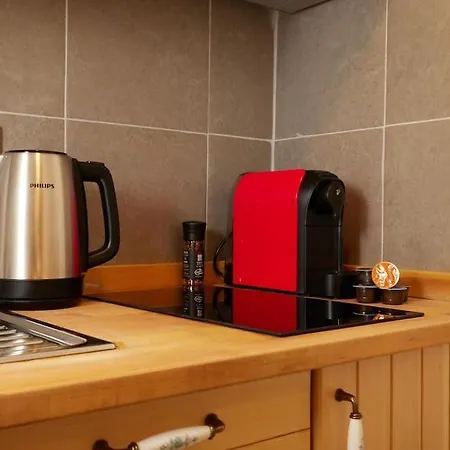 Spacious 3br W Elevator&ac In Taksim Apartment