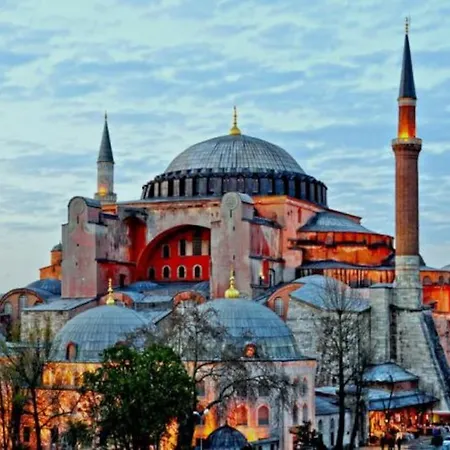 Apartment Spacious 3br W Elevator&ac In Taksim