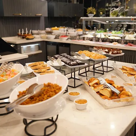 Amethyst Hotel 4*