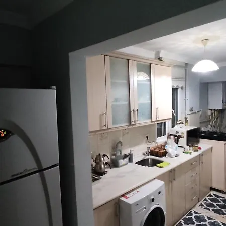 Au Sous Sol No 1 Apartment Istanbul