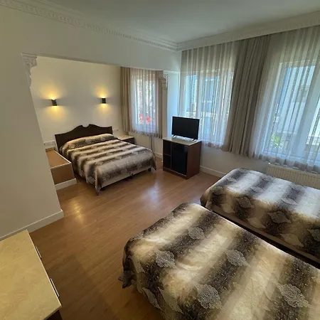 Hanedan Hotel