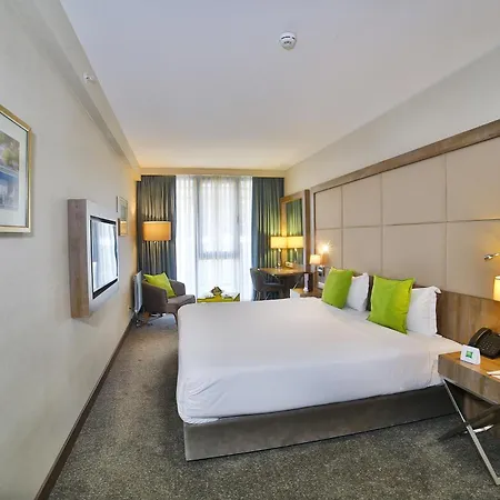 Ibis Styles Bomonti Otel 4*