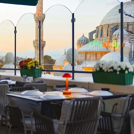 Hotel Grand Gulsoy Old City 4*