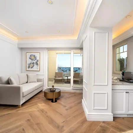 Otel Mula 5*