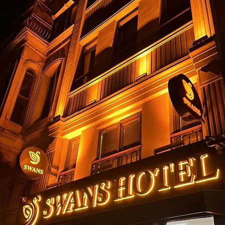 Swans Old Grand Bazaar Isztambul