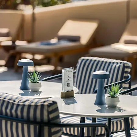Hilton Bosphorus 5* Κωνσταντινούπολη