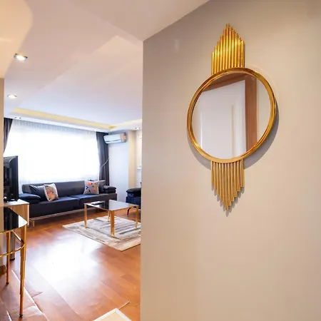 Fulya Sueit * İstanbul