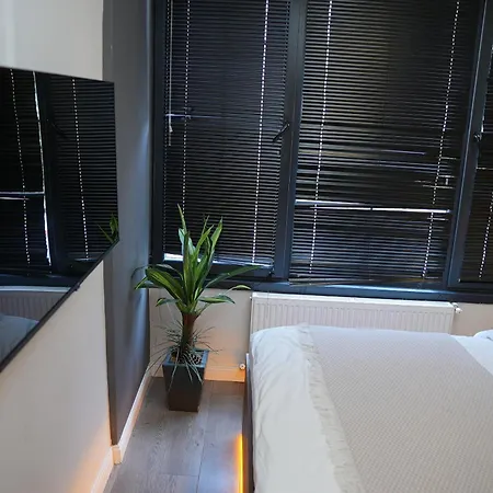 Vicolo Moda Hotel