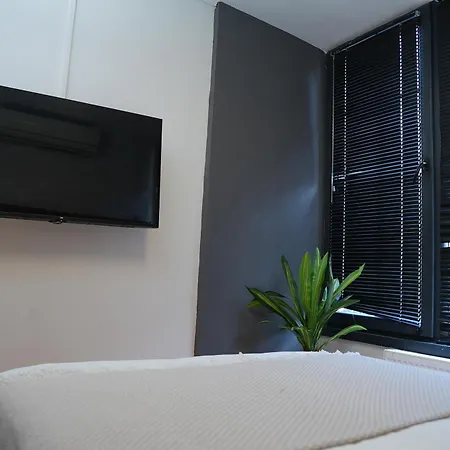 Vicolo Moda Hotel