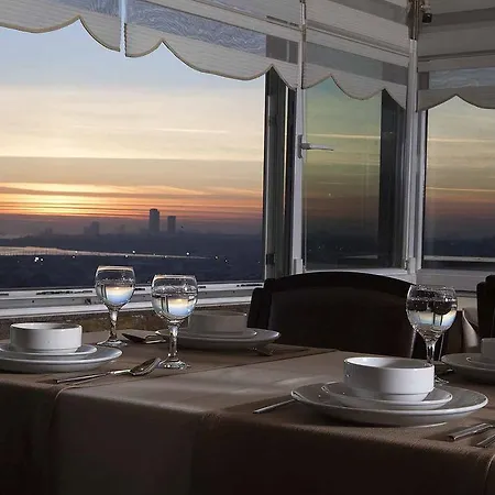Hotel Baron & Istambul