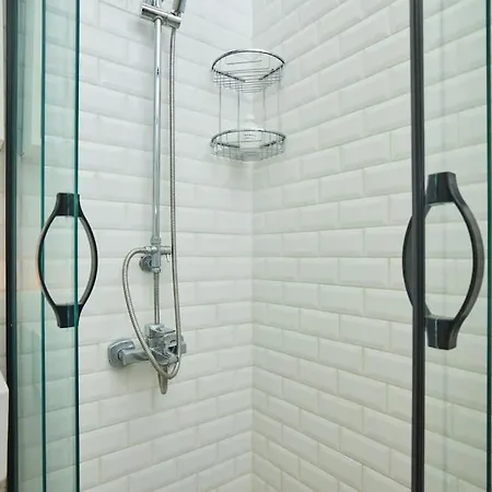 Stylish 2br Galata-taksim Area Near Metro Apartament *