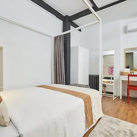 Stylish 2br Galata-taksim Area Near Metro Apartament
