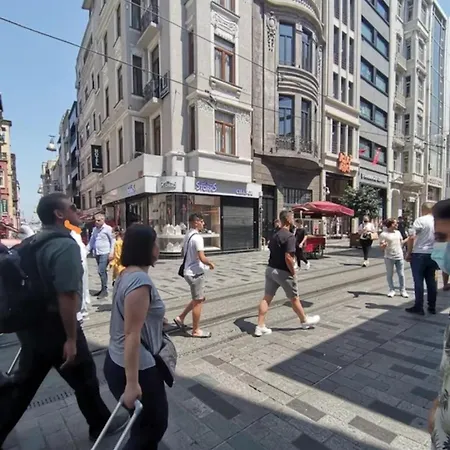 Taksim Sato Szálloda 2*