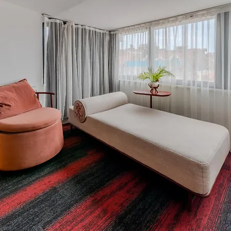 Vicolo Moda Hotel *