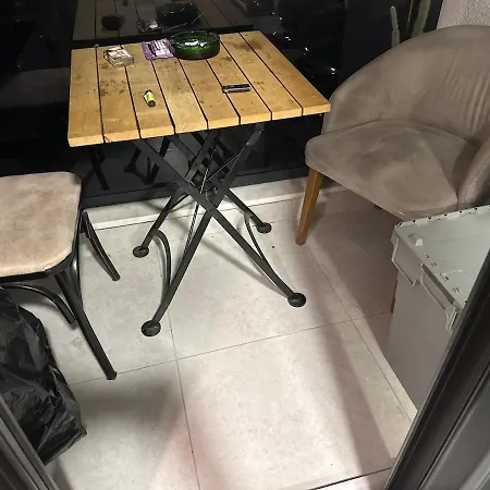 And Guide Service For Ladies Spacious 1 Apartment
