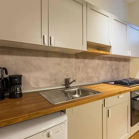 1br Flat 5 Min Walk To Istiklal In Beyoglu Istambul