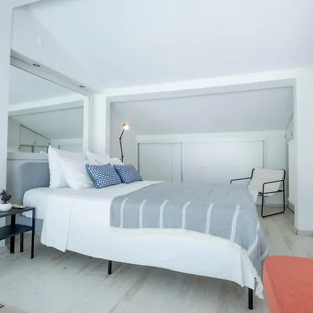 2-bedroom With Private Terrace Apartment