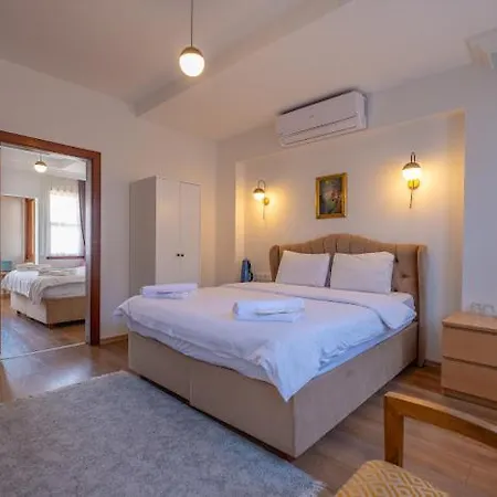 Luxury مكان تخييم