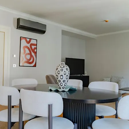 Spacious Duplex With 3 Bedrooms And 2 Bathrooms Appartement