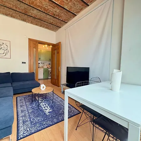 High Ceiling Cozy With 3 Bedroom Beyoglu Appartement