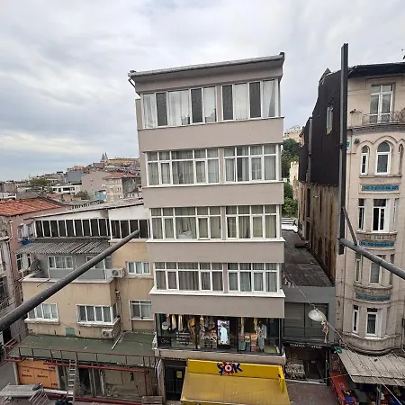 High Ceiling Cozy With 3 Bedroom Beyoglu Appartement *