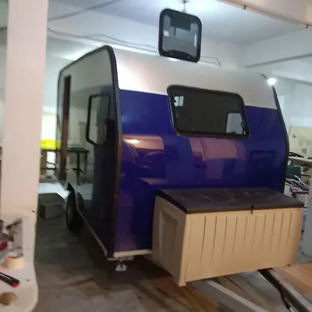 אתר קמפינג Ysm Karavan Kamp איסטמבול