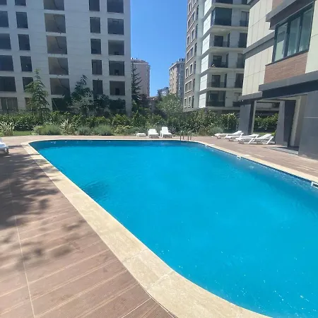 Suadiye Bostanci Luxury 2 Bedroom With Pool * İstanbul