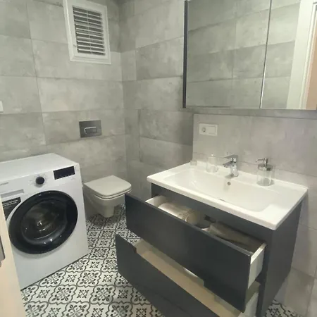 Suadiye Bostanci Luxury 2 Bedroom With Pool Daire İstanbul