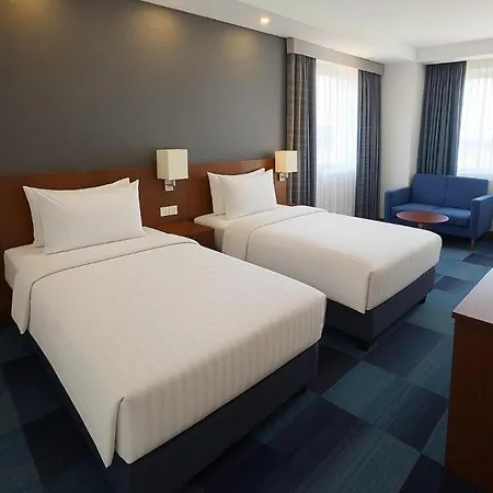 Taksim Express Otel 4*