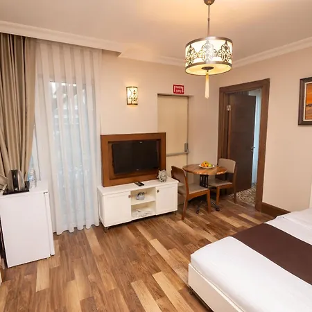 Hotel Sisli Luxury K 3*