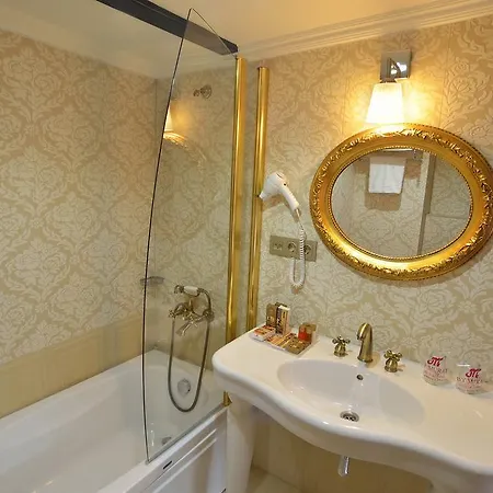 By Murat Royal Galata Hotel Istanbul