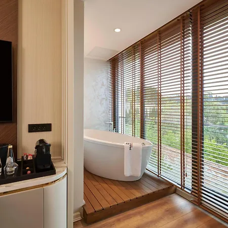 Ciragan Bosphorus Отель 4*