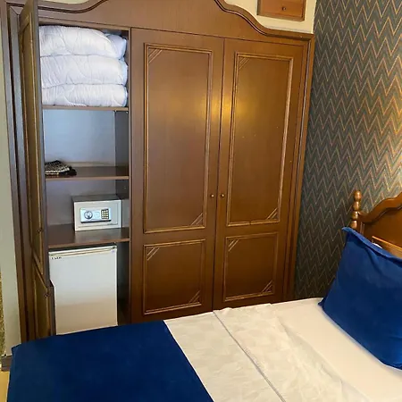 Bueyuek Levent Hotel