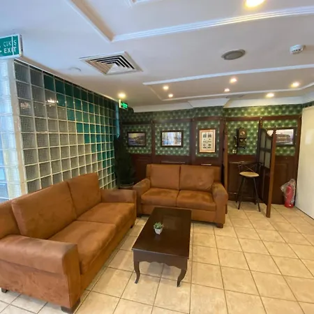 Hotel Bueyuek Levent *