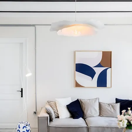 Istiklal Modern Flat - Steps From Galata Tower Стамбул