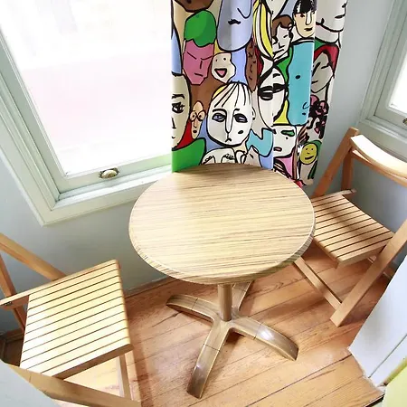 Hostel Galata West