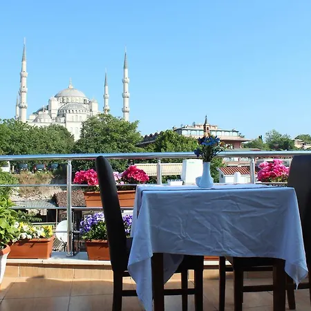 Blue Tuana Old City Hotel Istanbul