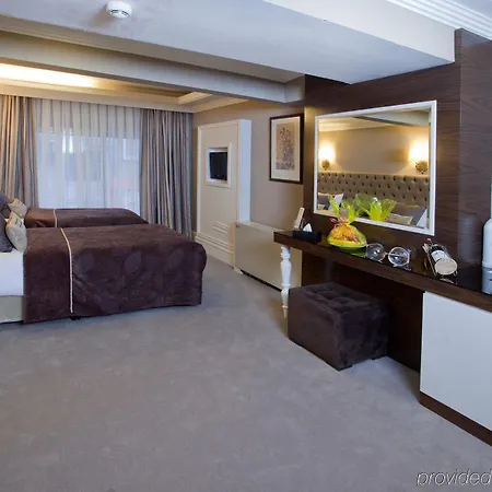 Mirilayon - Old Town Отель 4*