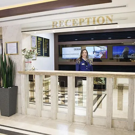 Hotel Grand Asiyan