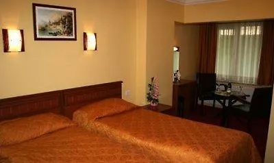 Kafkas Otel 3*
